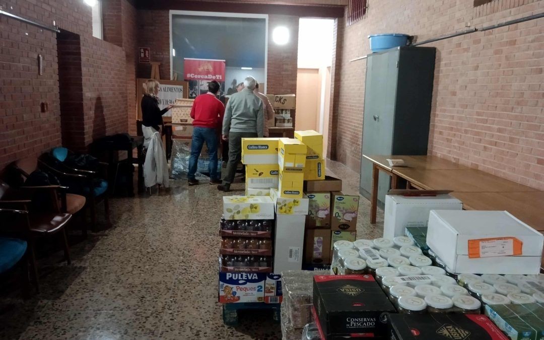 Donación de 1698 kg de alimentos No Perecederos