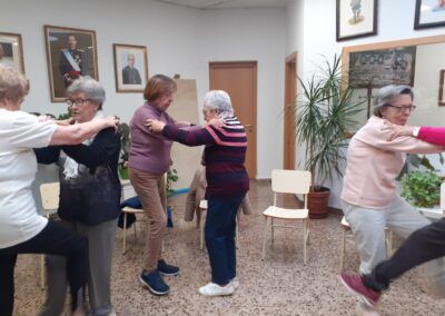 CPC Santa María de la Dehesa: actividades del programa de mayores, gimnasia