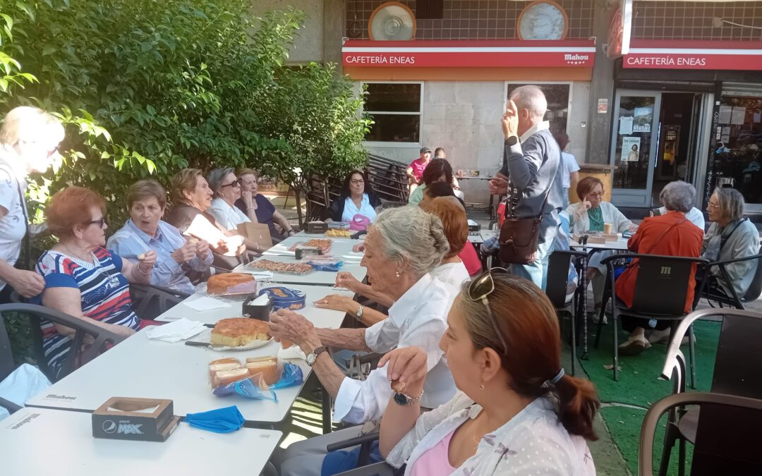 Café de confraternidad