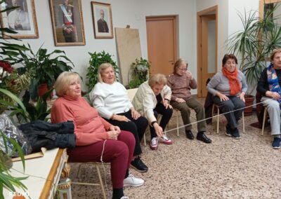 Nueva sesión de gimnasia fomentando el Trabajo en Equipo